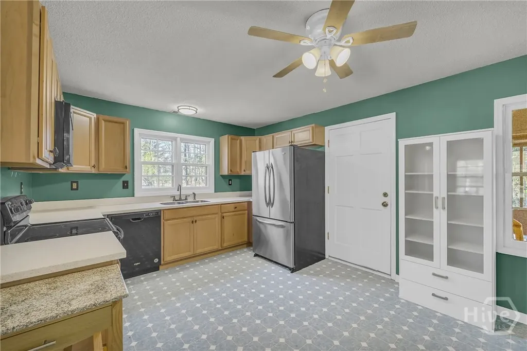 1019 White Hill School Road Commerce GA 30529
