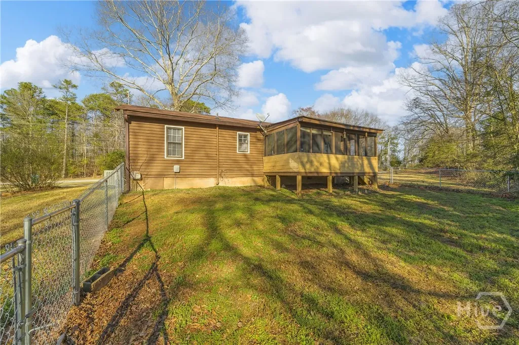 1019 White Hill School Road Commerce GA 30529