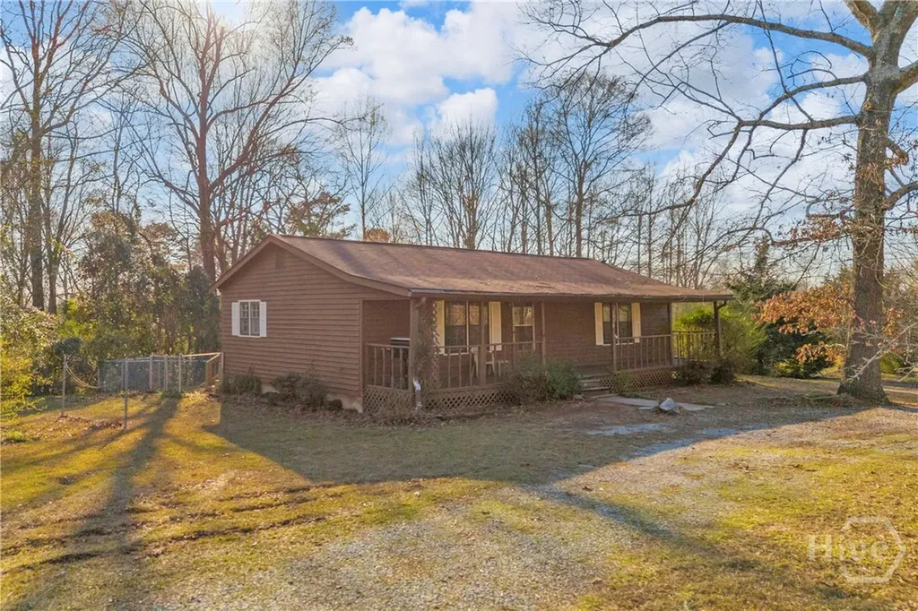 1019 White Hill School Road Commerce GA 30529