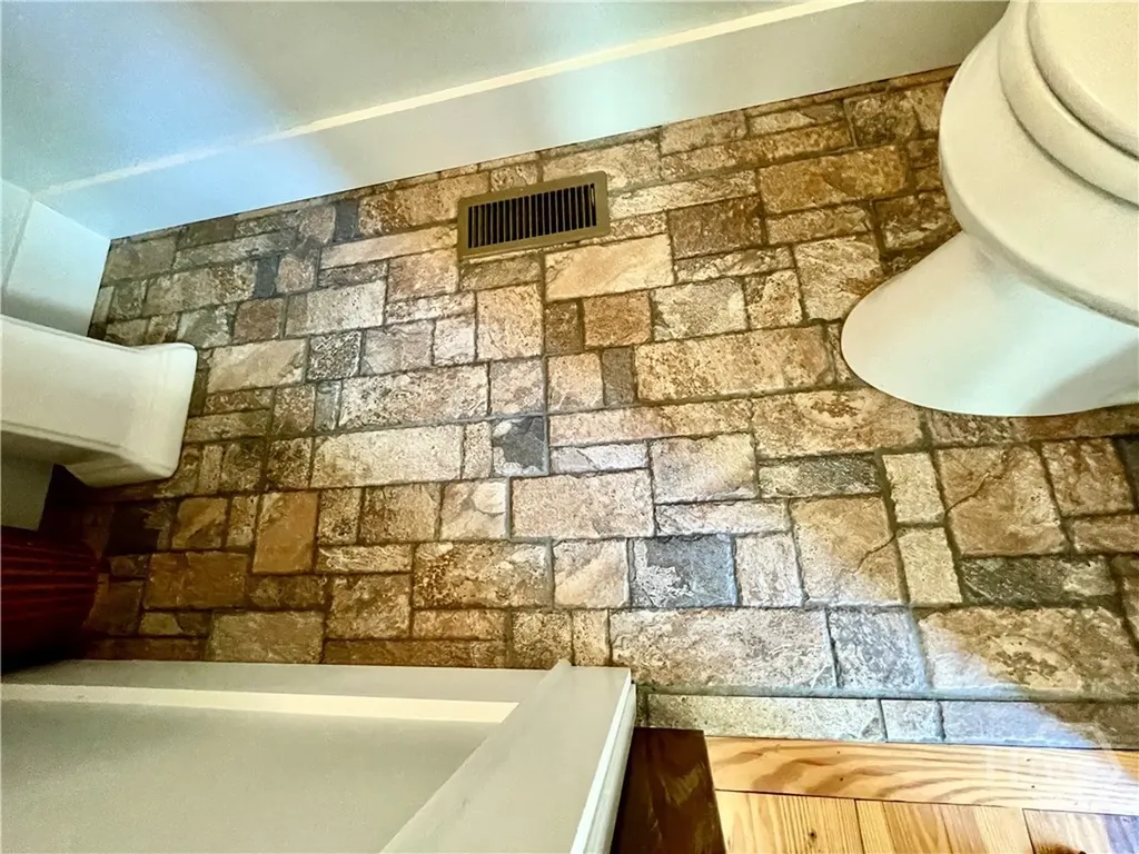 156 Lake Oglethorpe Drive Arnoldsville GA 30619