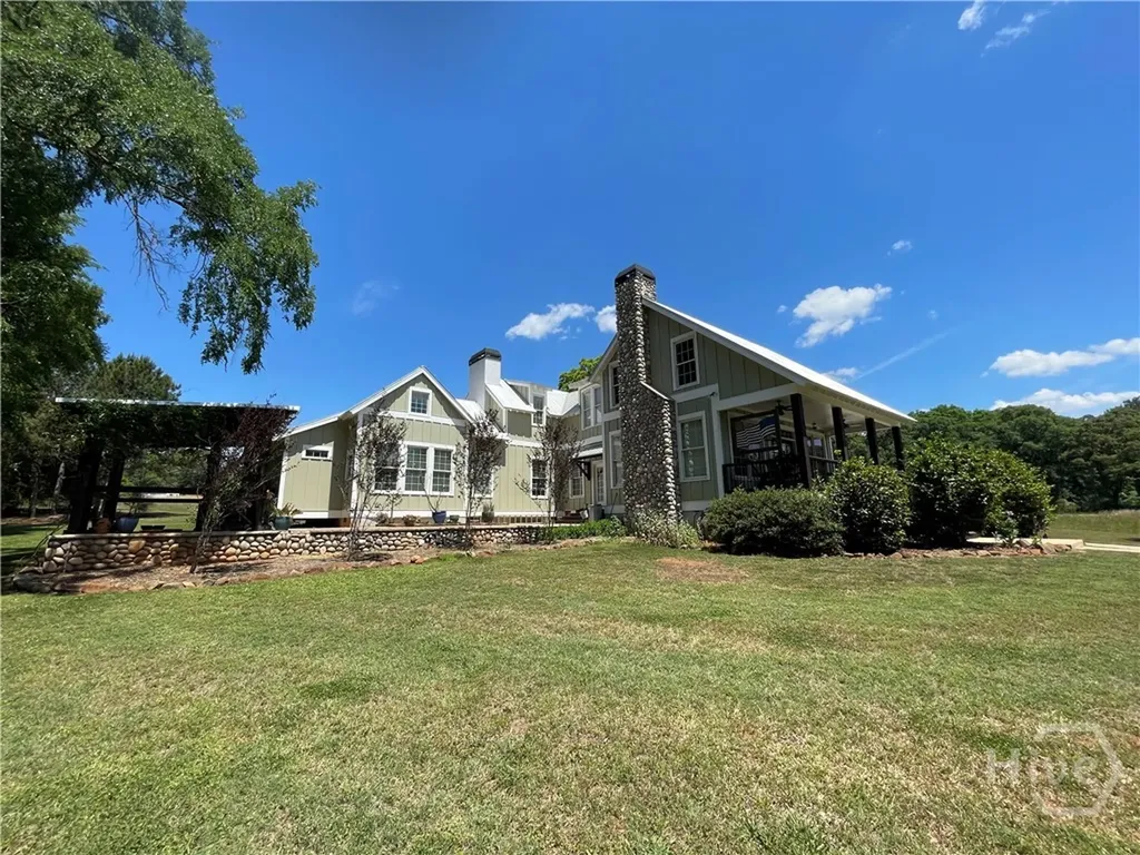156 Lake Oglethorpe Drive Arnoldsville GA 30619