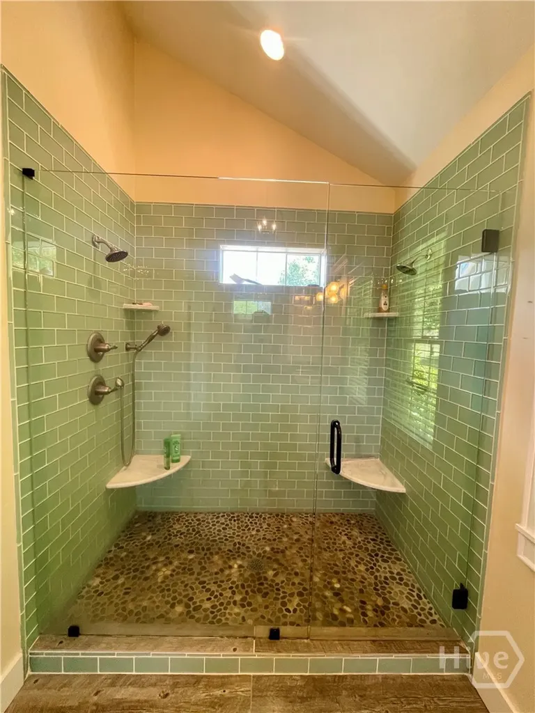 156 Lake Oglethorpe Drive Arnoldsville GA 30619