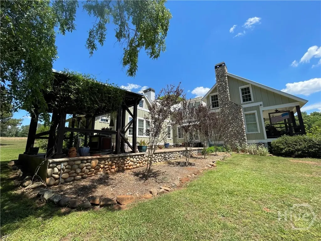 156 Lake Oglethorpe Drive Arnoldsville GA 30619