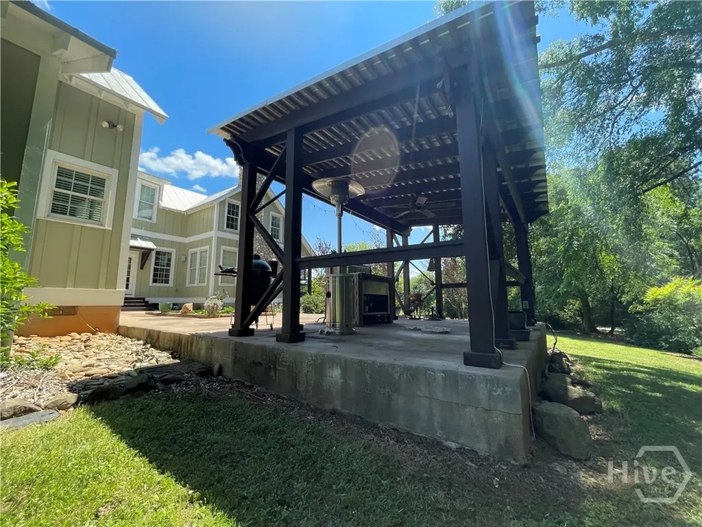 156 Lake Oglethorpe Drive Arnoldsville GA 30619