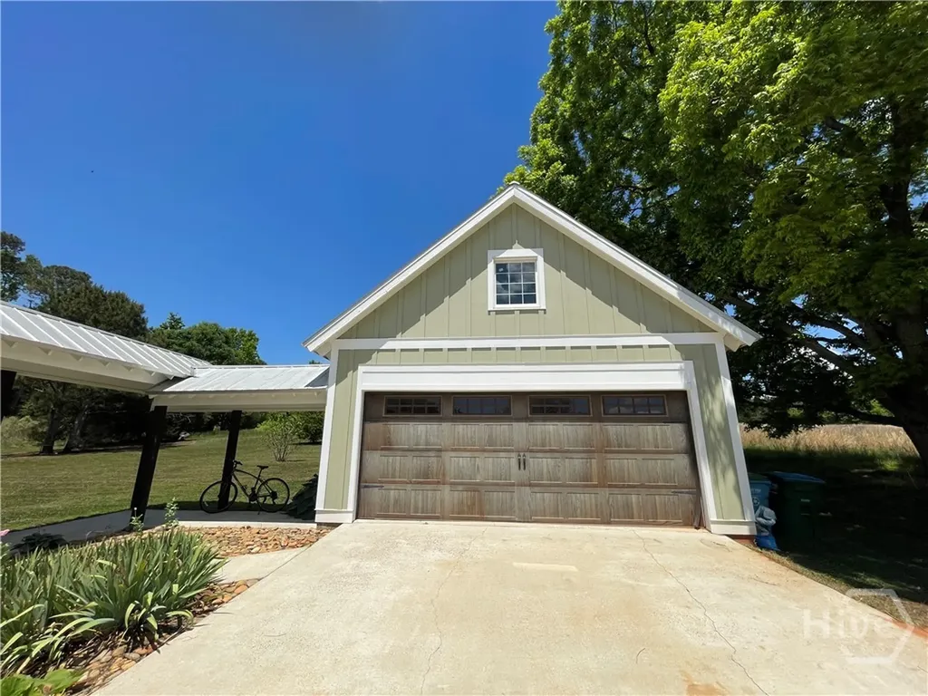 156 Lake Oglethorpe Drive Arnoldsville GA 30619