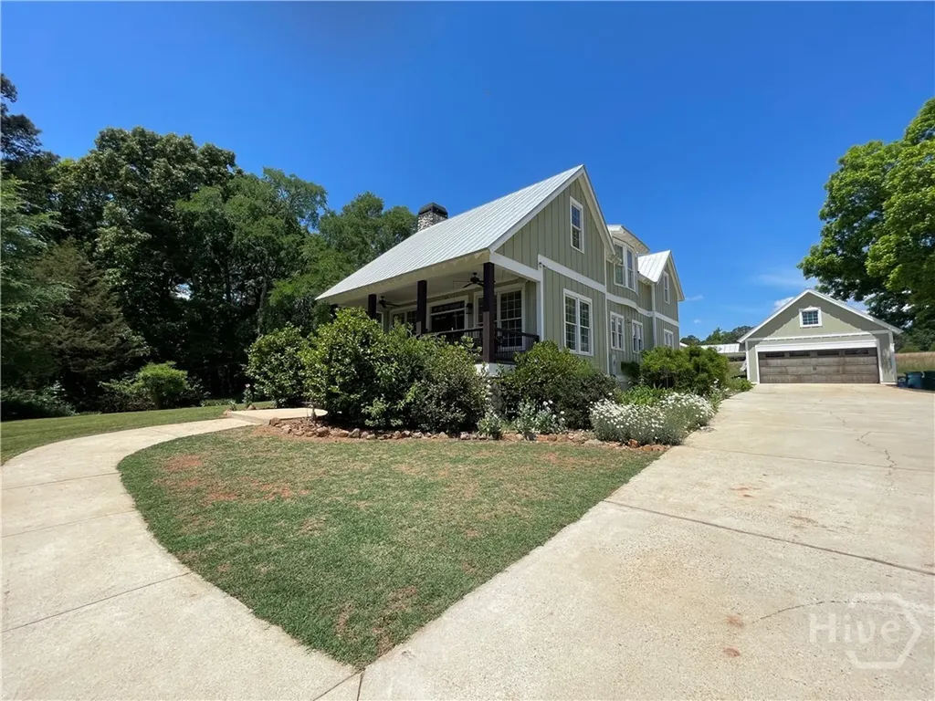 156 Lake Oglethorpe Drive Arnoldsville GA 30619