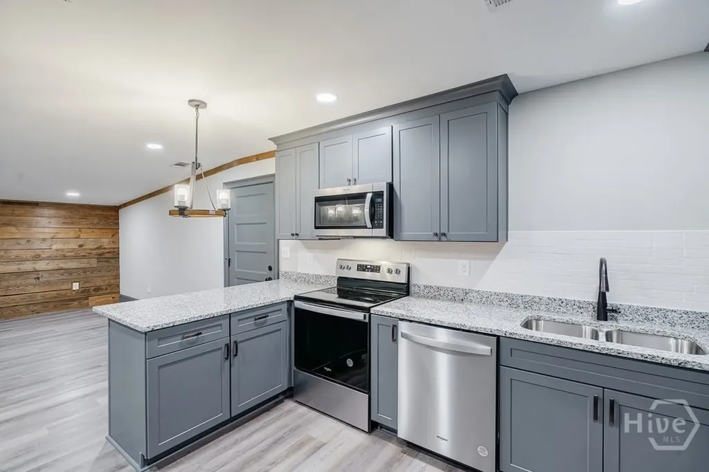 34 Depot Street Hartwell GA 30643