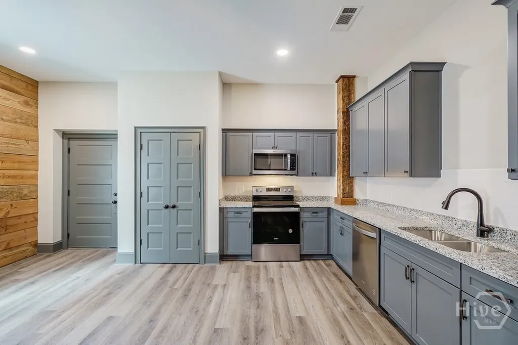34 Depot Street Hartwell GA 30643