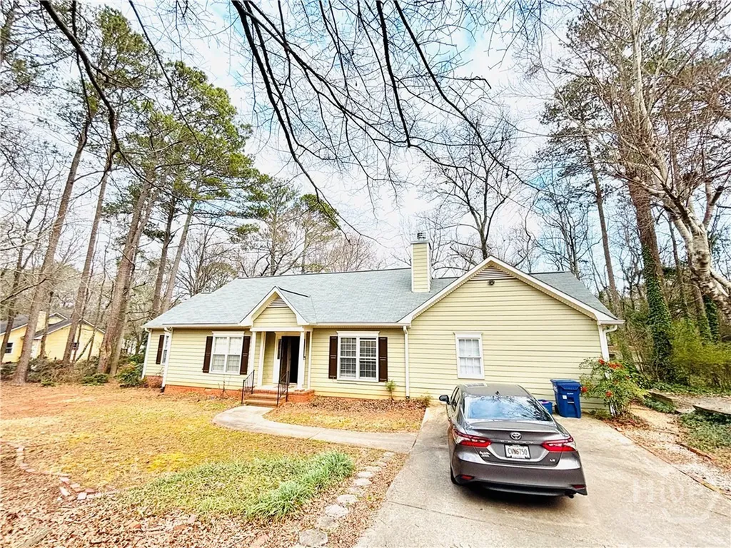 114 1/2 Greenbrier Way Athens GA 30605