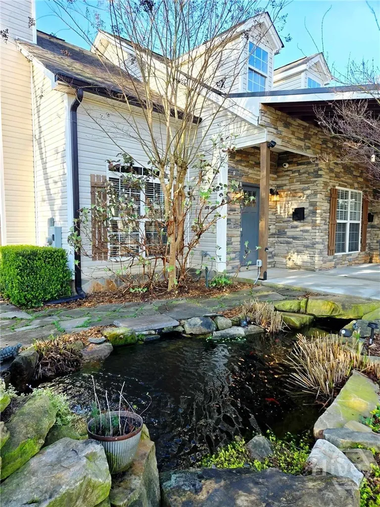 130 Shannons Place Comer GA 30629