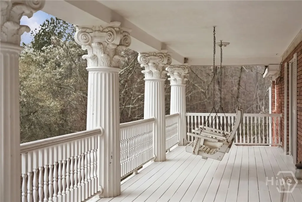 1961 Luke Edwards Road Dacula GA 30019