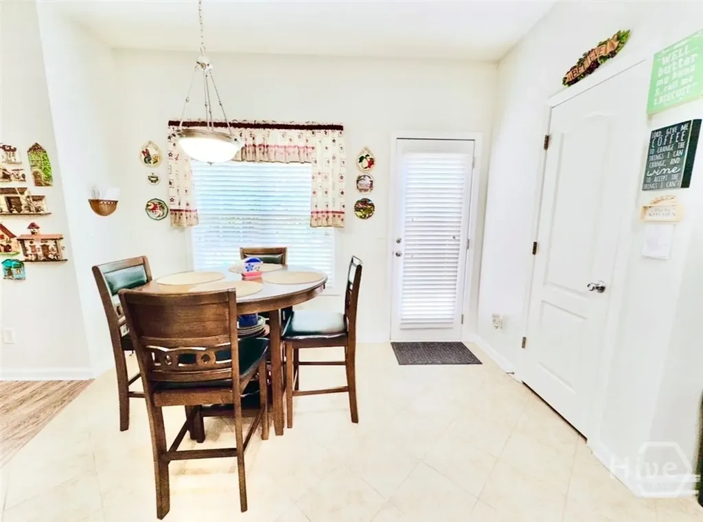 1216 St James Place Loganville GA 30052