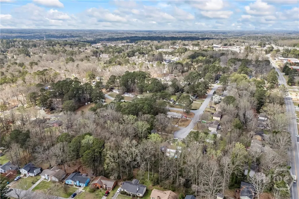 2493 Cherie Glen Road Snellville GA 30039