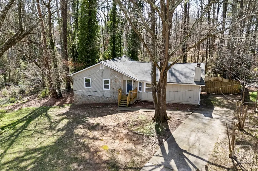 2493 Cherie Glen Road Snellville GA 30039