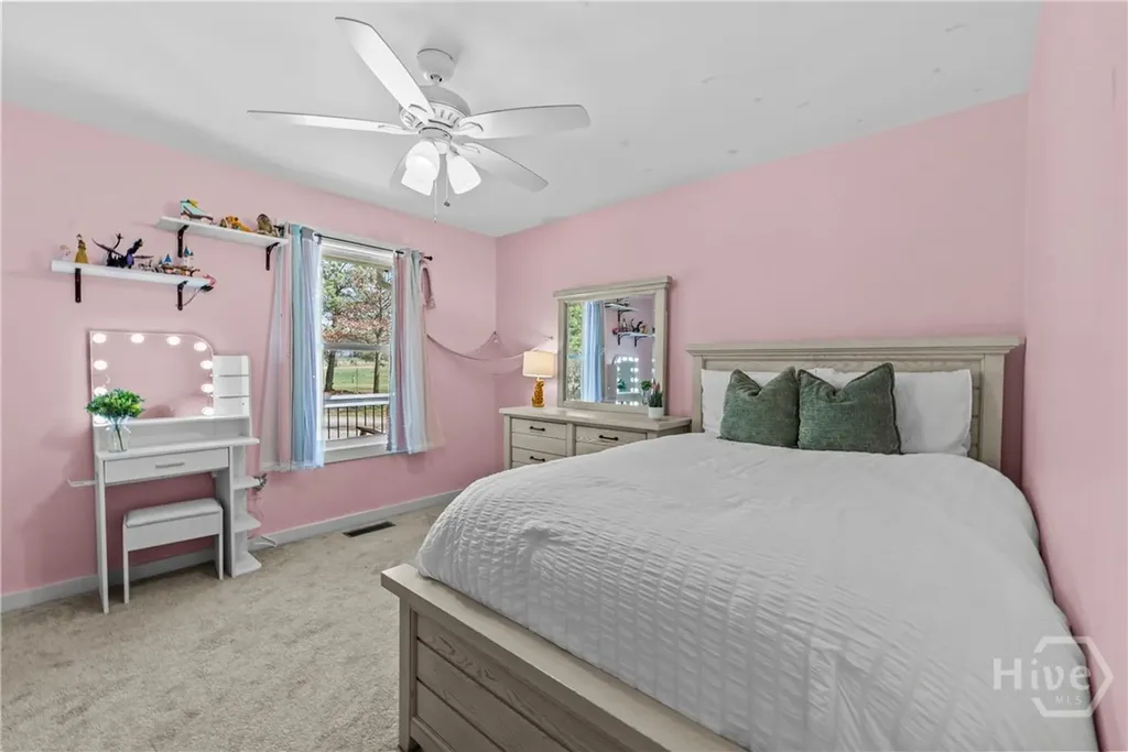 1687 Leon Ellis Road Hull GA 30646