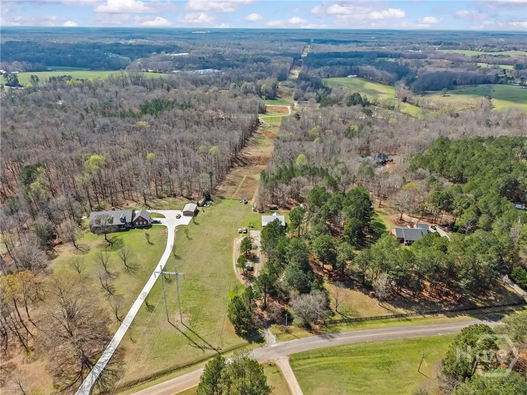 1687 Leon Ellis Road Hull GA 30646