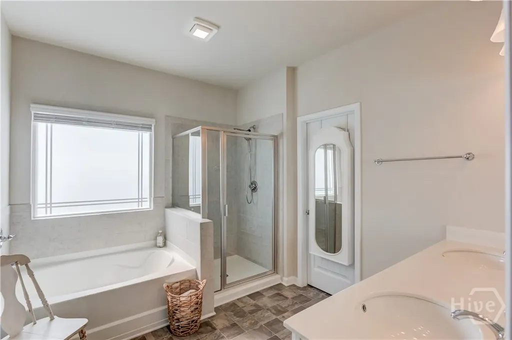675 Country Ridge Hoschton GA 30548