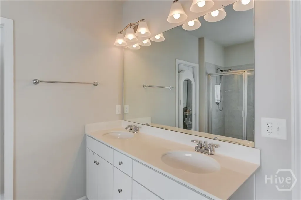 675 Country Ridge Hoschton GA 30548