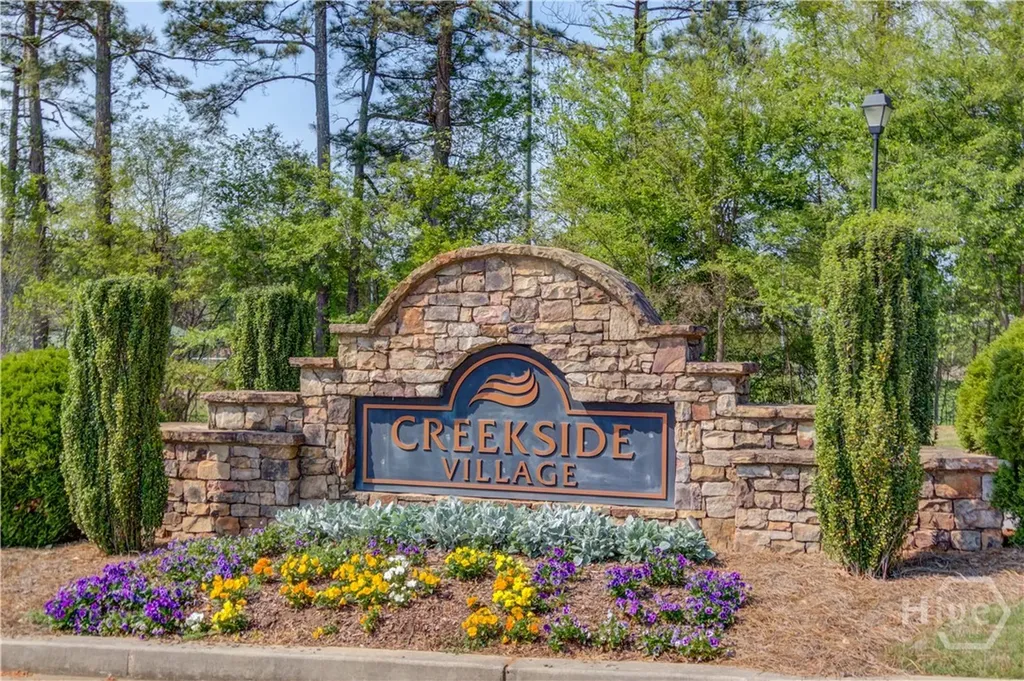 675 Country Ridge Hoschton GA 30548
