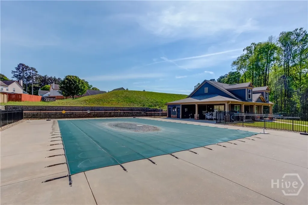 675 Country Ridge Hoschton GA 30548