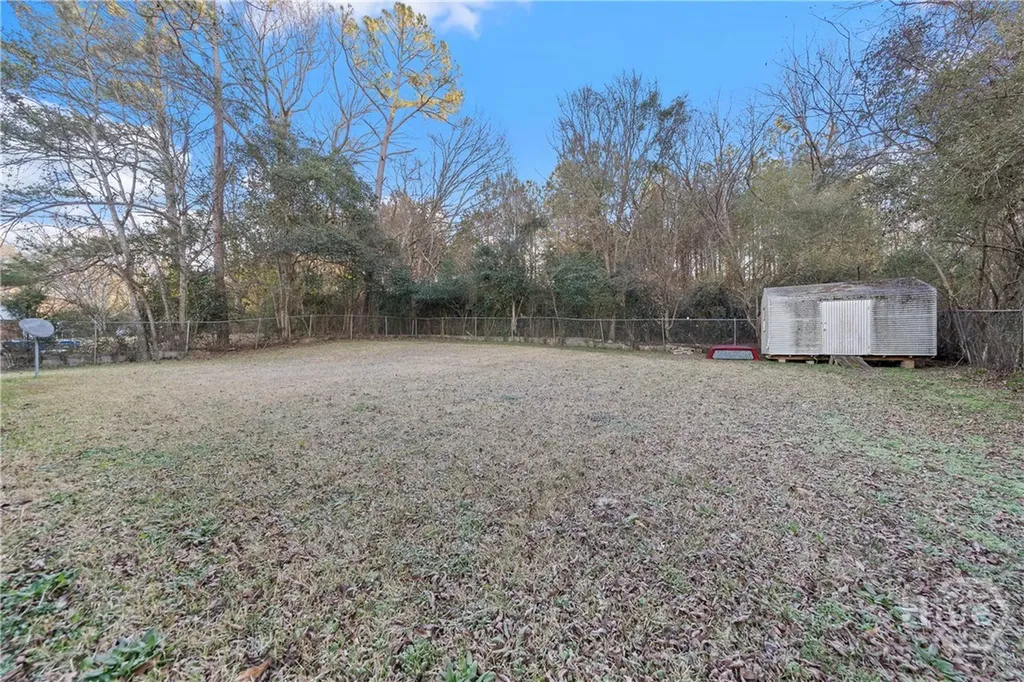 61 Oak Avenue Milledgeville GA 31061
