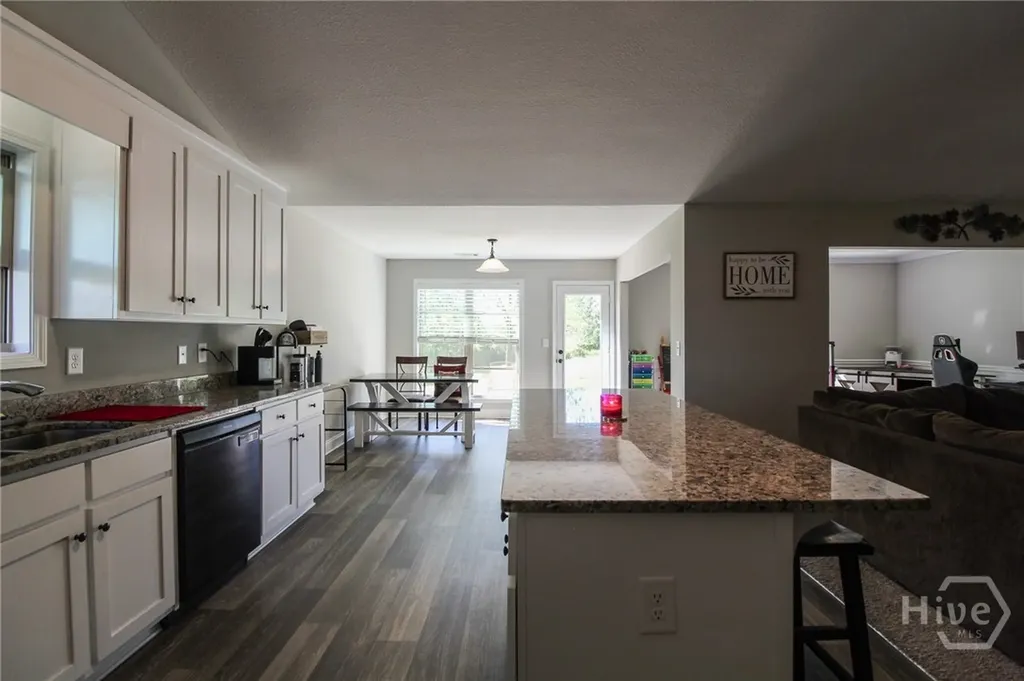 75 Dinsmore Drive Colbert GA 30628