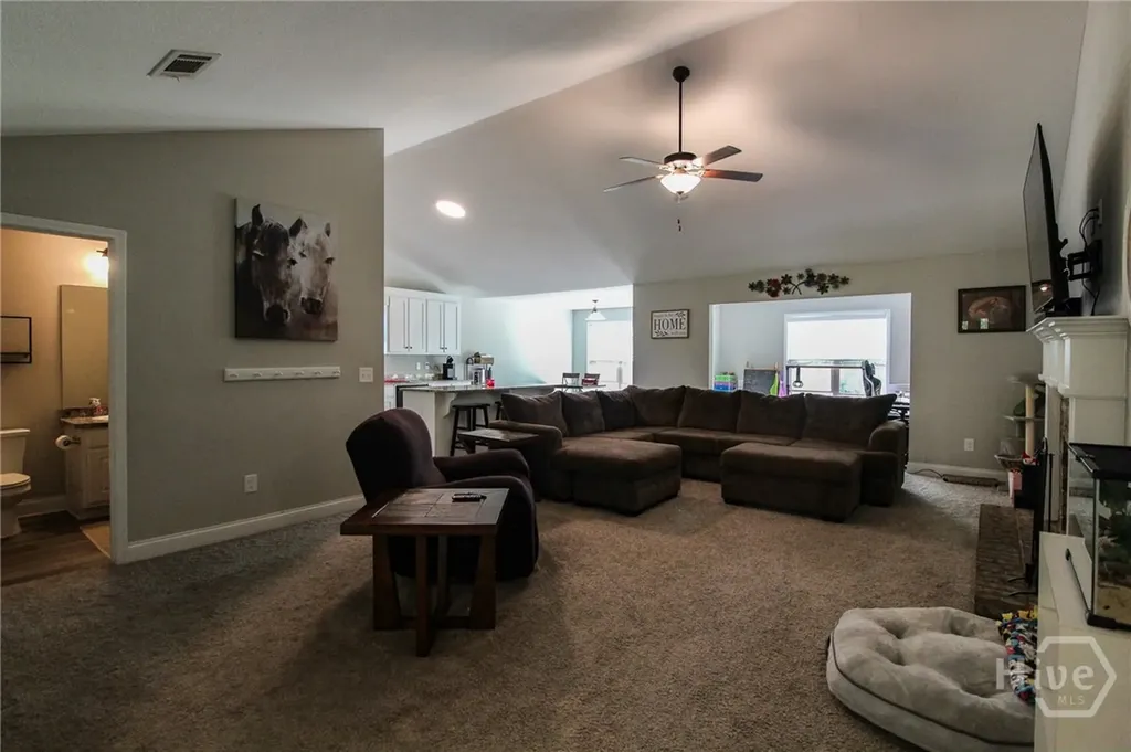 75 Dinsmore Drive Colbert GA 30628