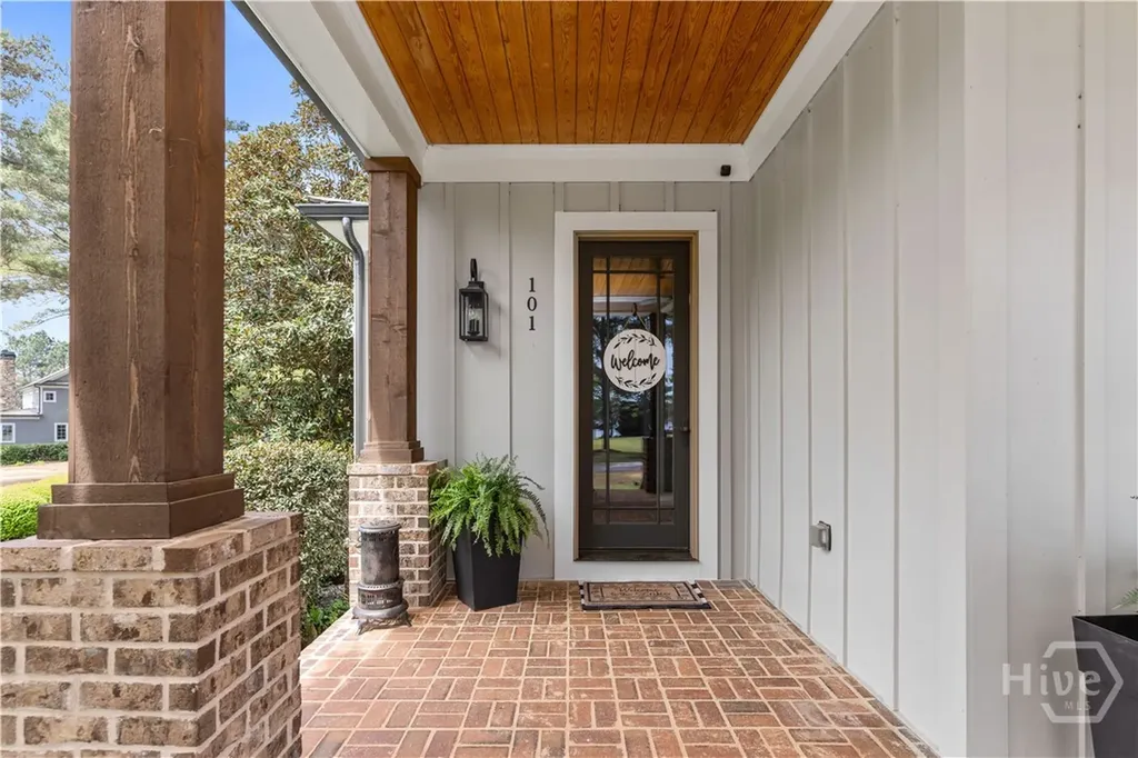101 Hawks Ridge Eatonton GA 31024