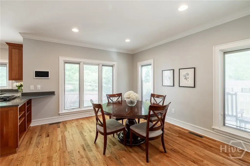 385 Woodward Way Athens GA 30606