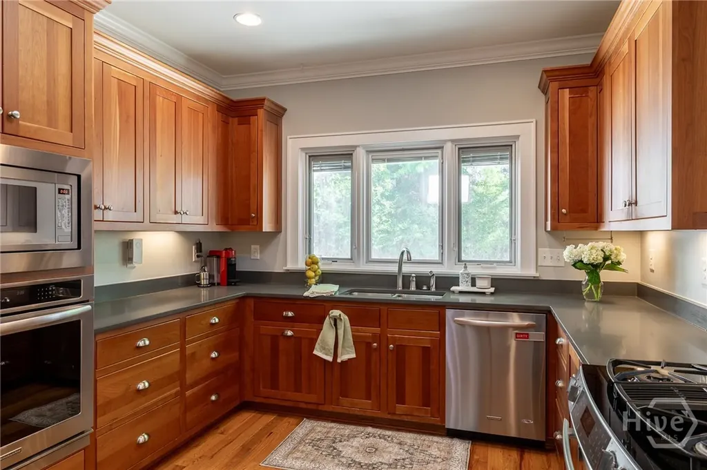 385 Woodward Way Athens GA 30606
