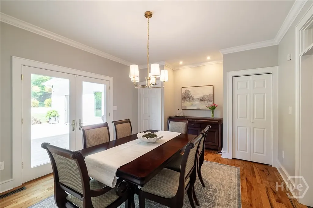 385 Woodward Way Athens GA 30606