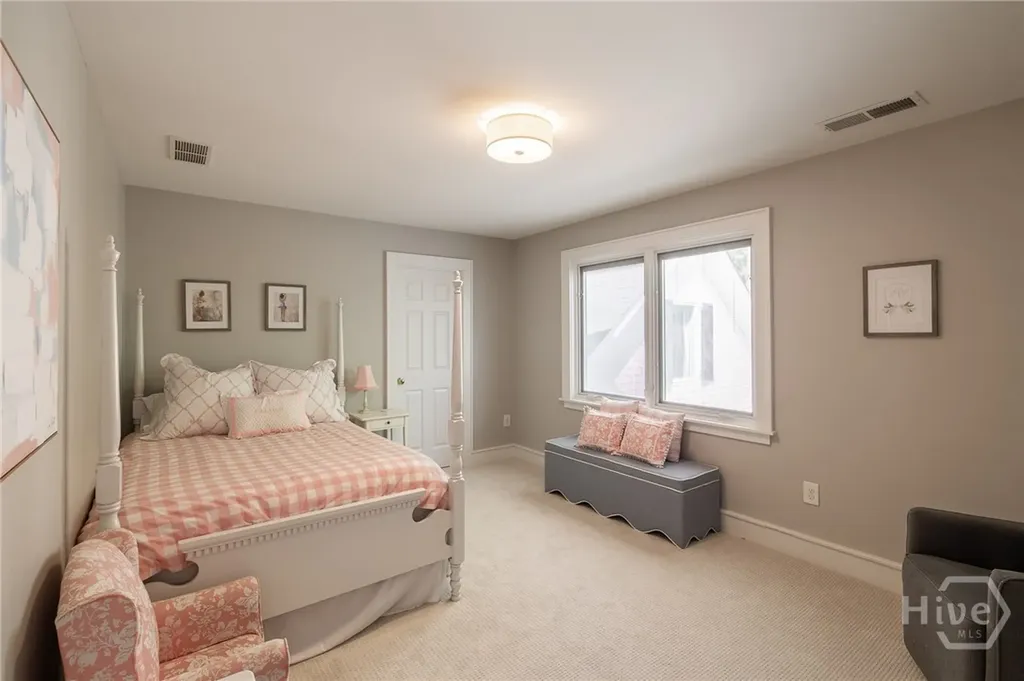 385 Woodward Way Athens GA 30606