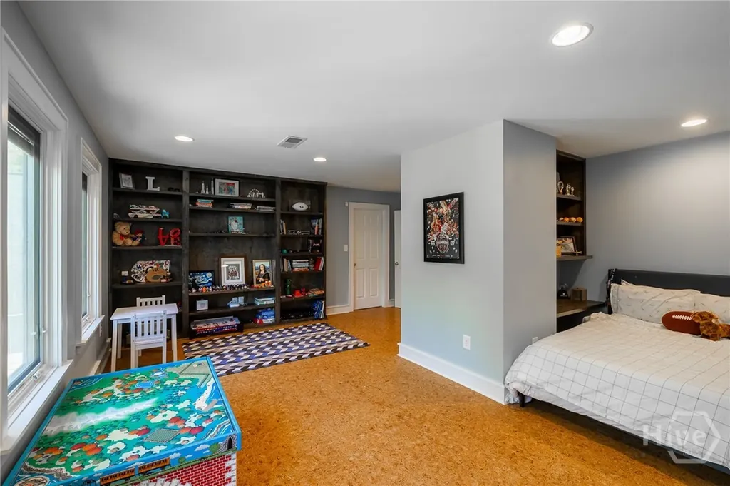 385 Woodward Way Athens GA 30606