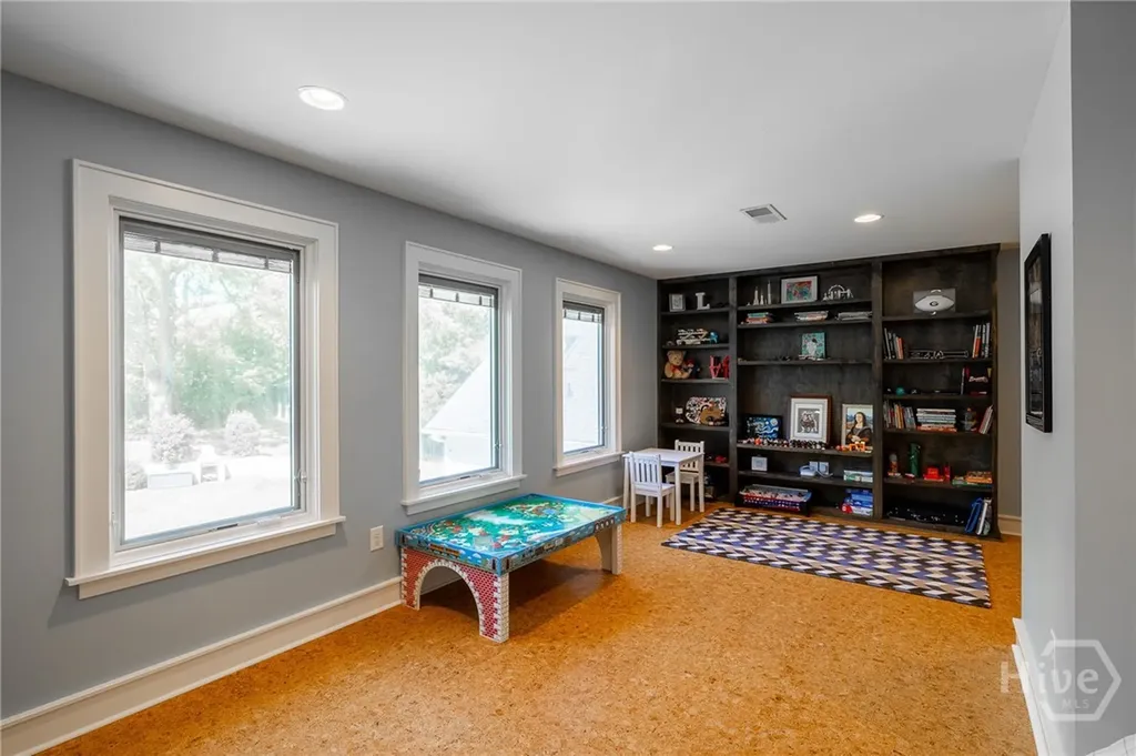 385 Woodward Way Athens GA 30606