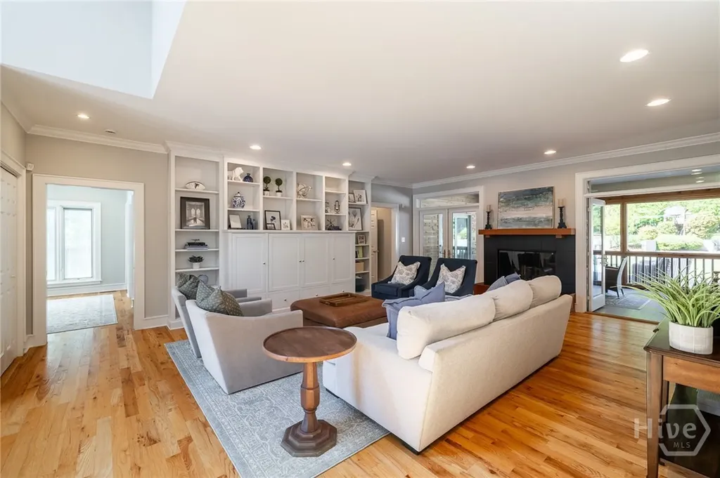 385 Woodward Way Athens GA 30606