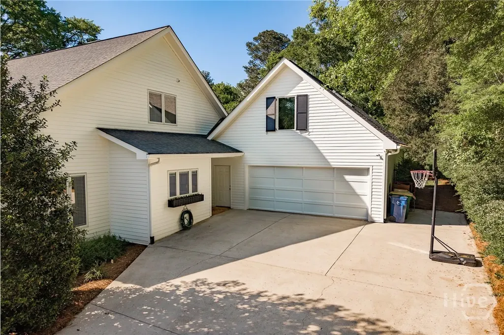 385 Woodward Way Athens GA 30606