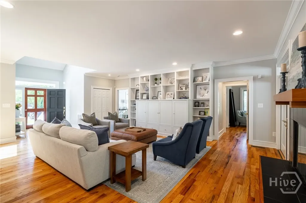 385 Woodward Way Athens GA 30606