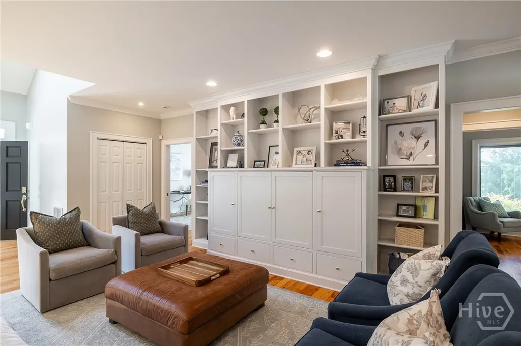 385 Woodward Way Athens GA 30606