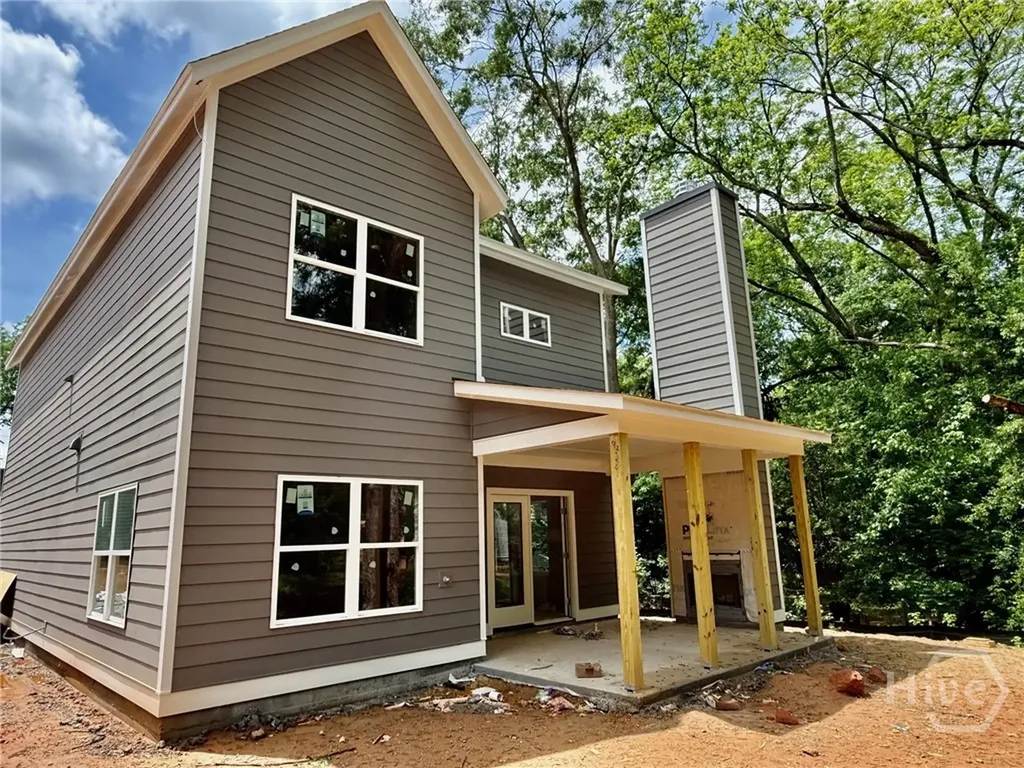 1447 E Broad Athens GA 30601