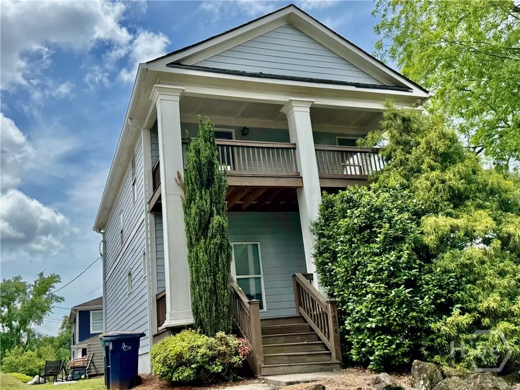 1447 E Broad Athens GA 30601