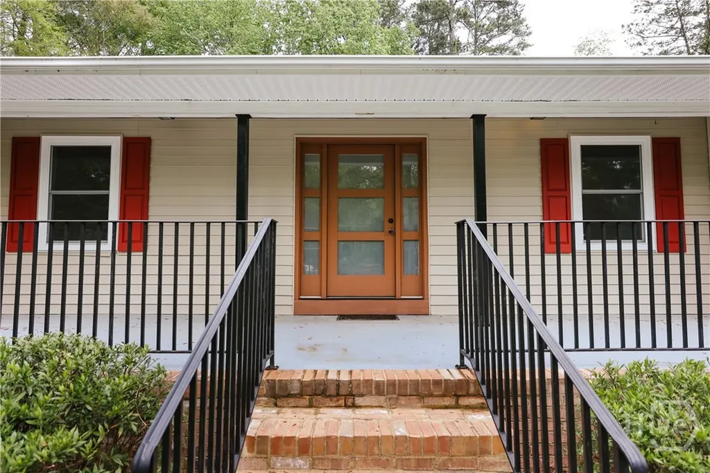 195 Arbor View Drive Athens GA 30605