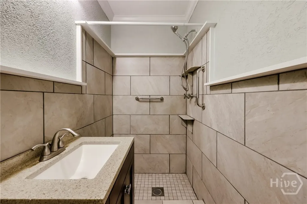 195 Arbor View Drive Athens GA 30605