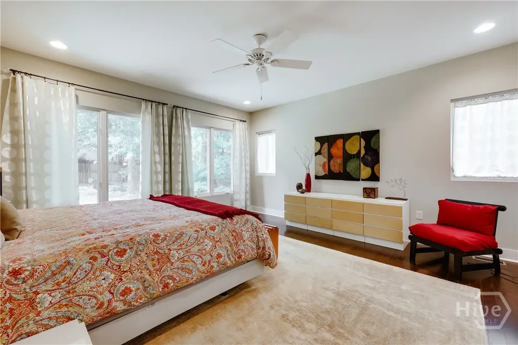145 Satula Avenue Athens GA 30601