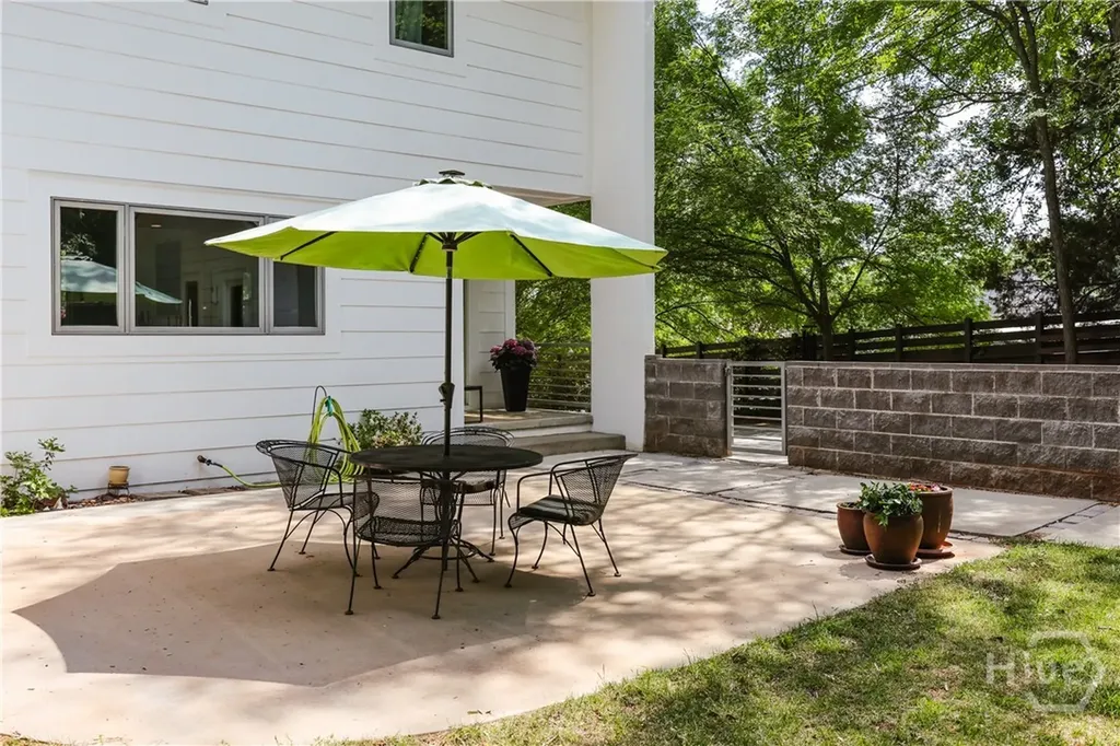 145 Satula Avenue Athens GA 30601