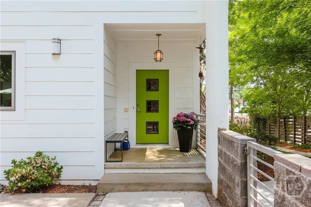 145 Satula Avenue Athens GA 30601