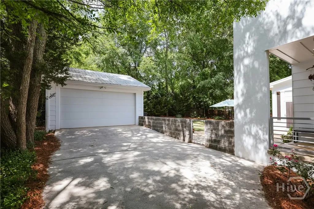 145 Satula Avenue Athens GA 30601