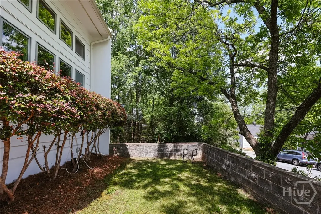 145 Satula Avenue Athens GA 30601