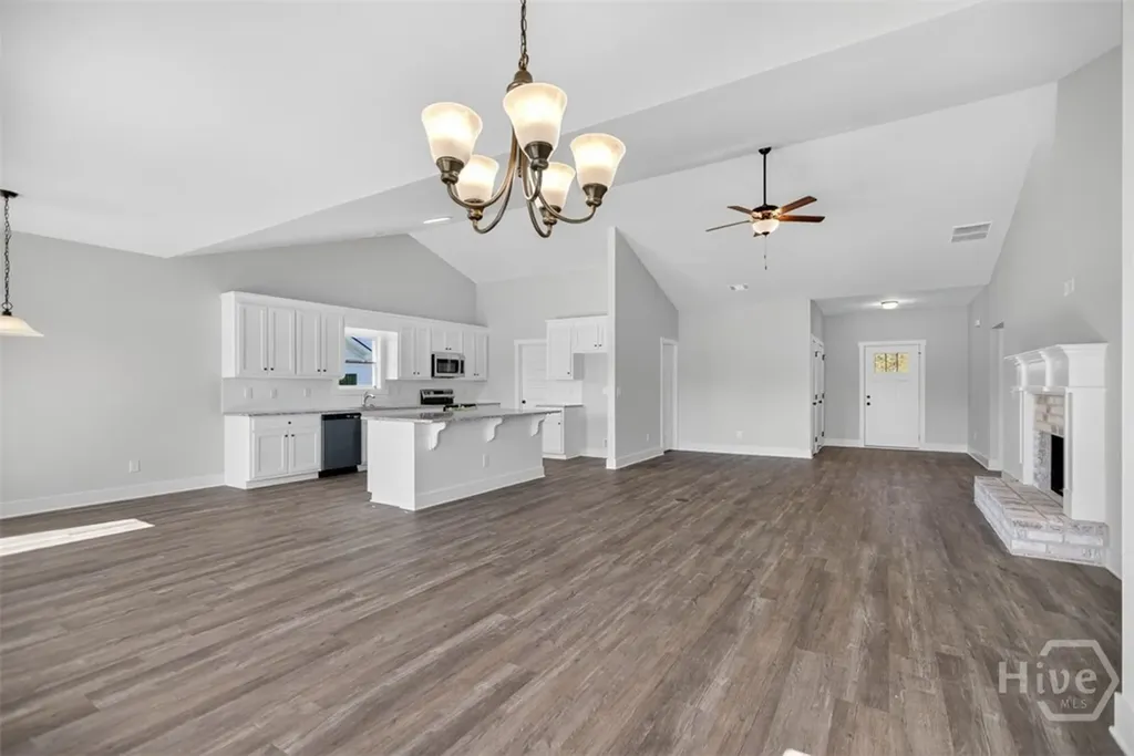 2577 Bethany Bowersville Road Canon GA 30520