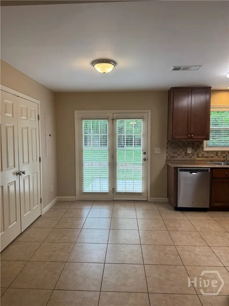 7883 Pendergrass Road Hoschton GA 30548