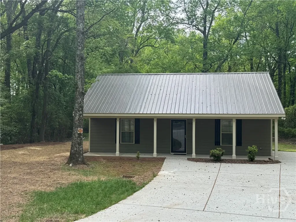 7883 Pendergrass Road Hoschton GA 30548